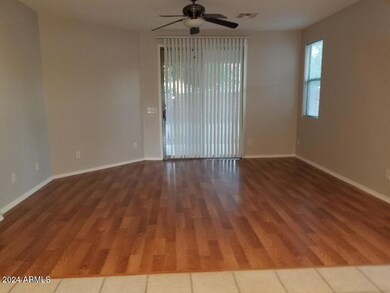 1572 E Nightingale Ln, Gilbert, AZ 85298 - photo 5