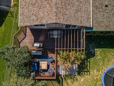 518 Easy Street