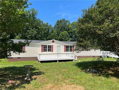 1386 Southmont Dr, Asheboro, NC 27205 - photo 3