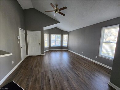 4102 King Edward Ct, Greensboro, NC 27455 - photo 3