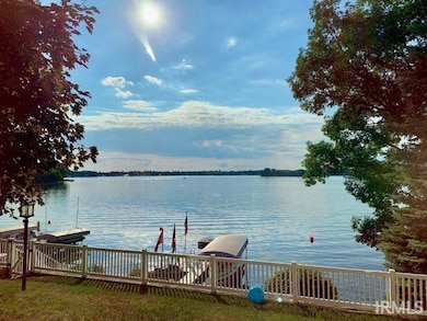 298 Ems W17 Ln, North Webster, IN 46555 - photo 2