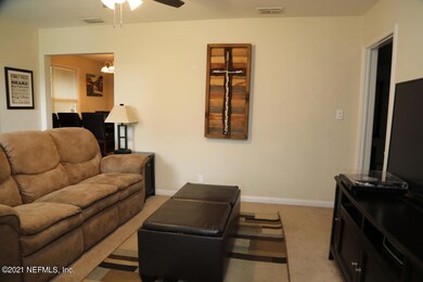 1747 Sefa Cir W, Jacksonville, FL 32210 - photo 5