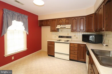 32 Ashlea Village, New Holland, PA 17557 - photo 3