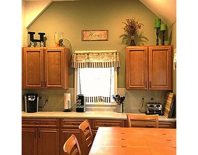 148 Charlton Rd, Spencer, MA 01562 - photo 3