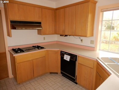 2150 Ironwood St, Eugene, OR 97401 - photo 6