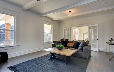 Living Room (4)