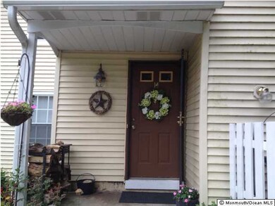 14 Powell Ct, Hightstown, NJ 08520 - photo 2