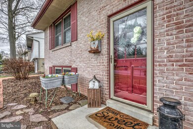 27 E Summit Dr, Stevens, PA 17578 - photo 4