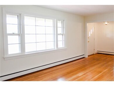 Front Entry Foyer opens to Livingroom