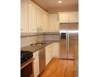 325 Bacon St unit 325, Waltham, MA 02451 - photo 2
