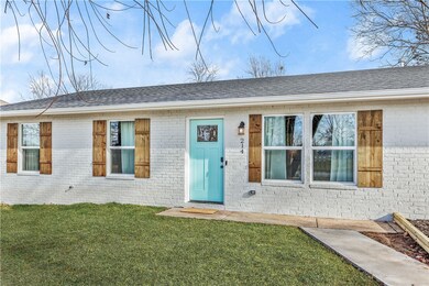 214 NW L St, Bentonville, AR 72712 - photo 4