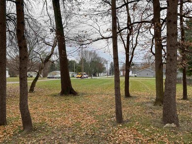 12860 Clay St, Leo-Cedarville, IN 46765 - photo 2