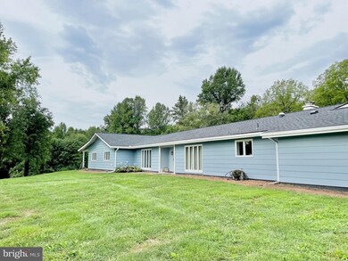 40297 Gap Rd, Leesburg, VA 20175 - photo 3