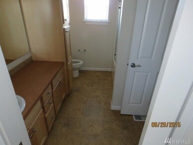 2620 Mcneil St unit C4, Dupont, WA 98327 - photo 4