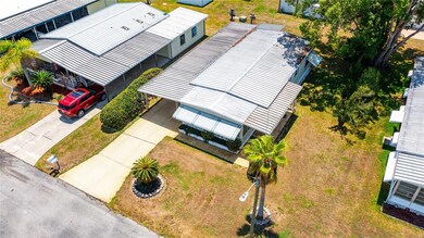 36708 Niles Dr, Zephyrhills, FL 33542 - photo 2