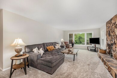 2550 Knapp St NE, Grand Rapids, MI 49505 - photo 5