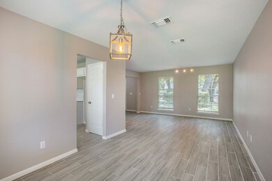 8111 Sunny Ridge Dr, Houston, TX 77095 - photo 7