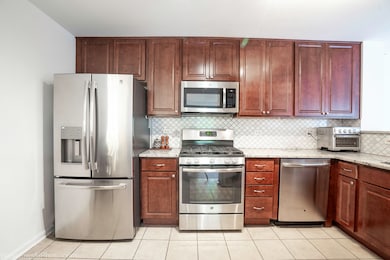 150 Lucerne Ct unit 51713, Wheeling, IL 60090 - photo 3