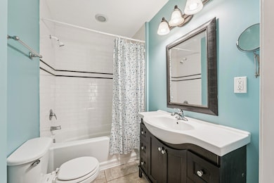 24-web-or-mls-Winslow Ave-S2609-024.jpg