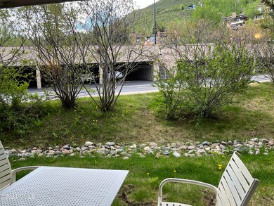 1211 patio