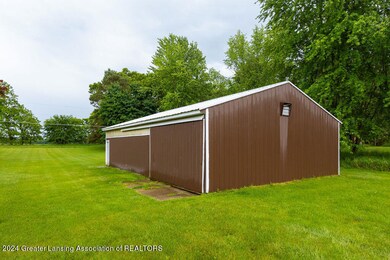 1146 S. MERIDIAN RD. Pole Barn