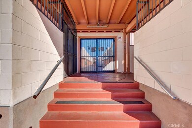 7033 Stewart And Gray Rd unit 24, Downey, CA 90241 - photo 4