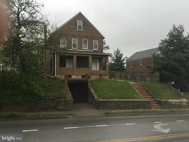 2608 Erdman Ave, Baltimore, MD 21213 - photo 2