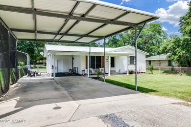 1-web-or-mls-131 Felicite St-2