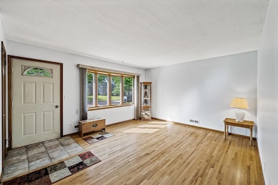 10632 Arrowhead St NW, Coon Rapids, MN 55433 - photo 3