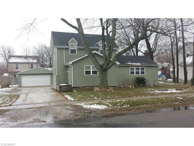 639 Kenilworth Ave, Sheffield Lake, OH 44054 - photo 4