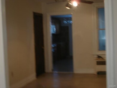445 Harrison St, Allentown, PA 18103 - photo 3