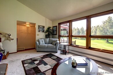 Living Room-Entry