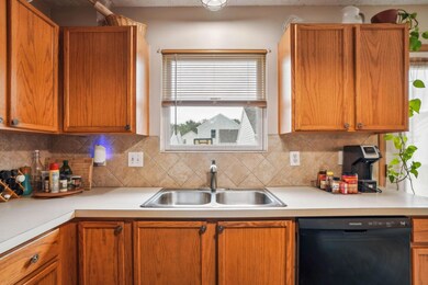 1776 Village Ridge Ln unit 34, Columbus, OH 43219 - photo 4