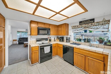 1401 Alvin Ct, Sparks, NV 89434 - photo 5