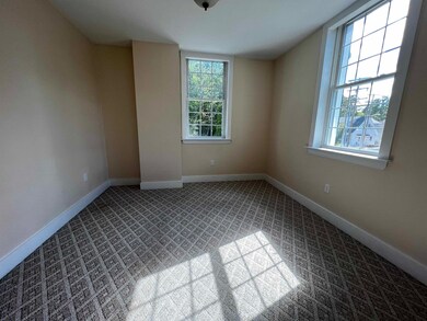 9 Forest St unit 2, Exeter, NH 03833 - photo 4