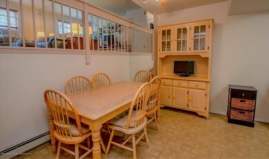 8 Racal Ct unit B1, Staten Island, NY 10314 - photo 3