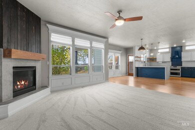 5249 N Fox Run Way, Meridian, ID 83646 - photo 4