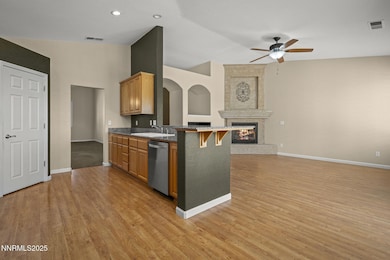 9-web-or-mls-A7400128