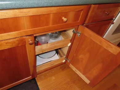 44 Windsor Ct unit 44, Keene, NH 03431 - photo 4