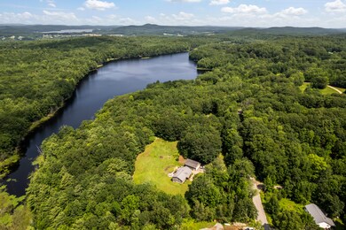 393 Sutherland Pond Rd_186