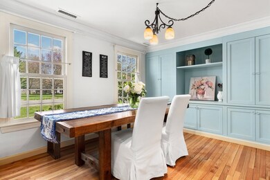 93 Jericho Rd, Weston, MA 02493 - photo 3