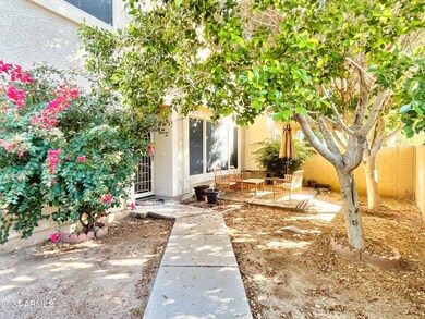 10218 N 12th Place unit 1, Phoenix, AZ 85020 - photo 2