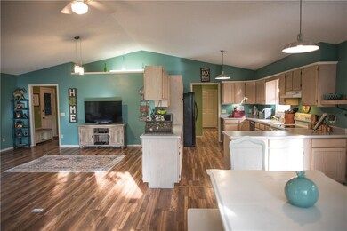 1 Grisham Ln, Bella Vista, AR 72715 - photo 5