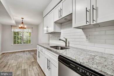 20241 Shipley Terrace unit 4-B-102, Germantown, MD 20874 - photo 3