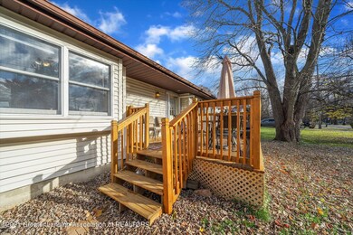 06-4982-Wilcox-Rd-WindowStill-Real-Estat