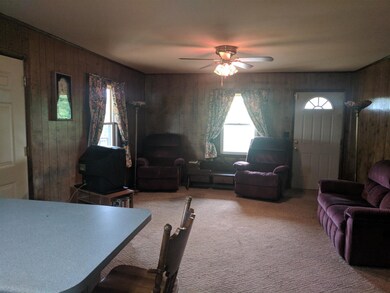 1707 Gordon Rd unit 3, Shelbyville, TN 37160 - photo 3