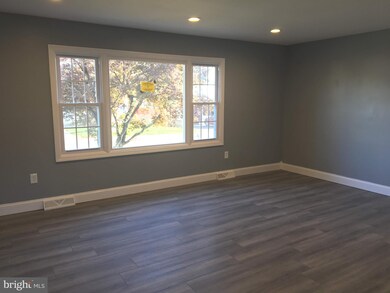 123 Weber Ave, Ewing, NJ 08638 - photo 3