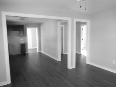 113 Wheeler St, Shelbyville, TN 37160 - photo 2