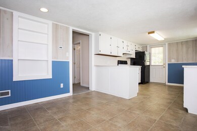 7-dining and kitchen
