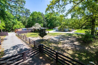 3913 Packard Dr, Jacksonville, FL 32246 - photo 2